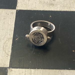 Sterling Silver Flower Ring